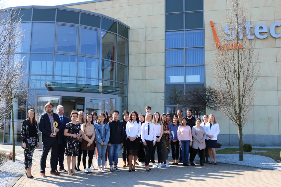 Visit of students from the English Henley Business School University of Reading